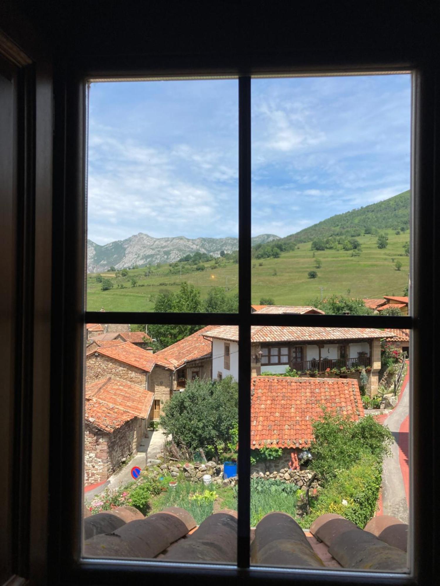 La Valuisilla, Hotel Rural Cicera 外观 照片