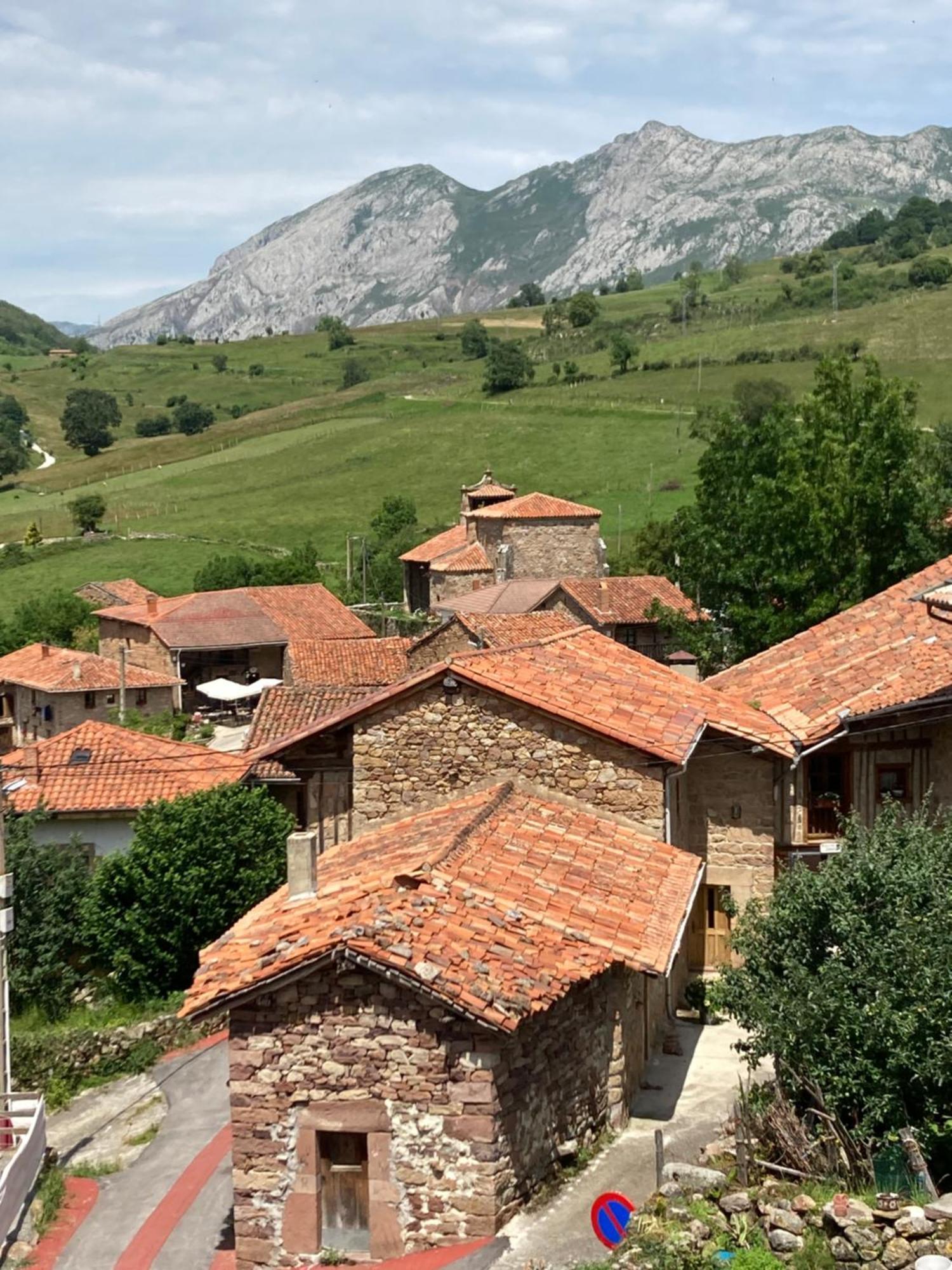 La Valuisilla, Hotel Rural Cicera 外观 照片