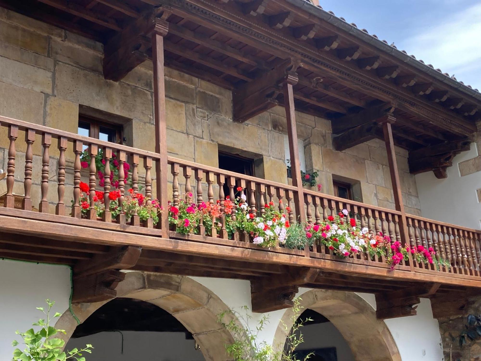 La Valuisilla, Hotel Rural Cicera 外观 照片