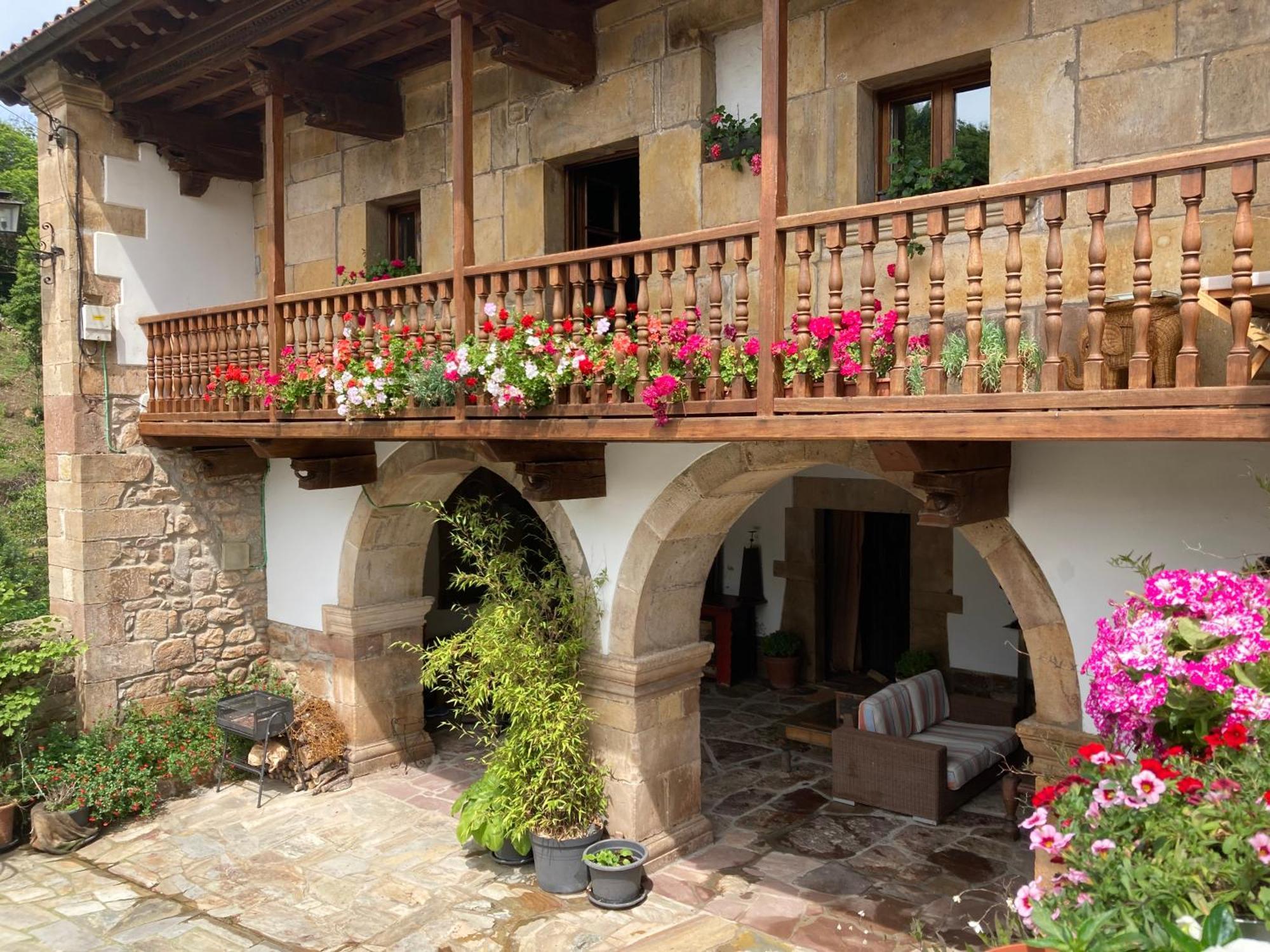 La Valuisilla, Hotel Rural Cicera 外观 照片