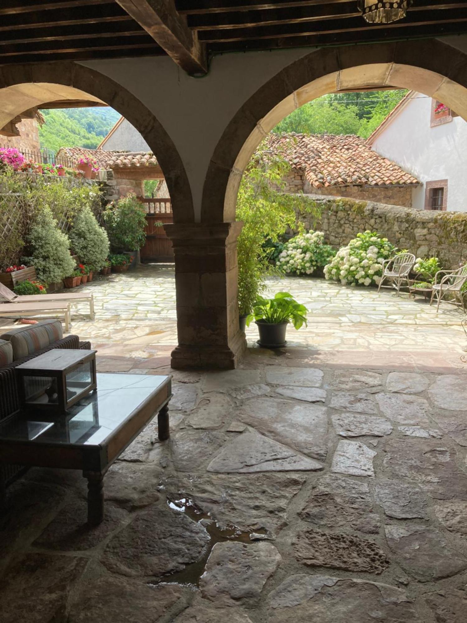 La Valuisilla, Hotel Rural Cicera 外观 照片